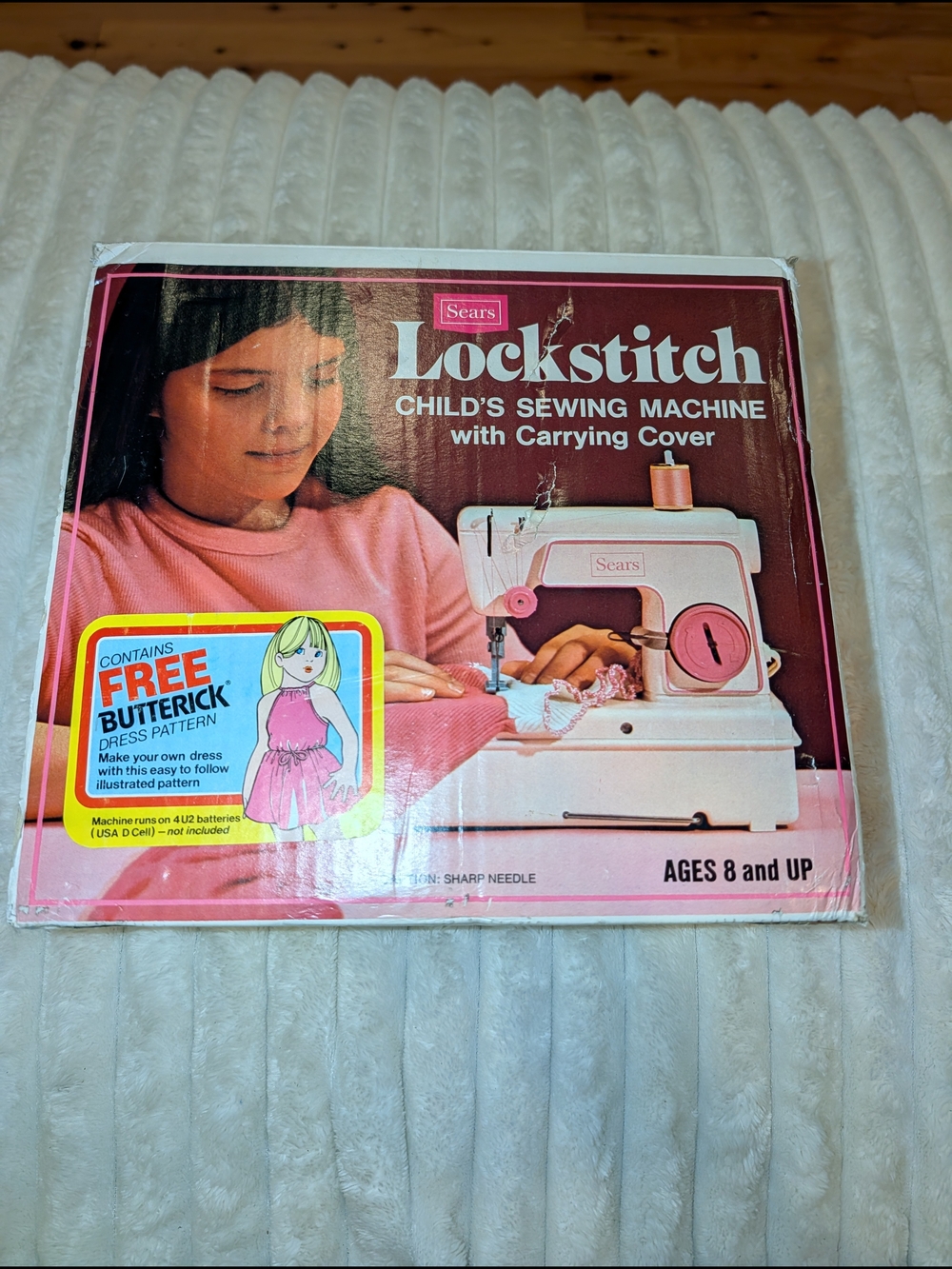 Sears Lockstitch Child's Sewing Machine - Pink/White